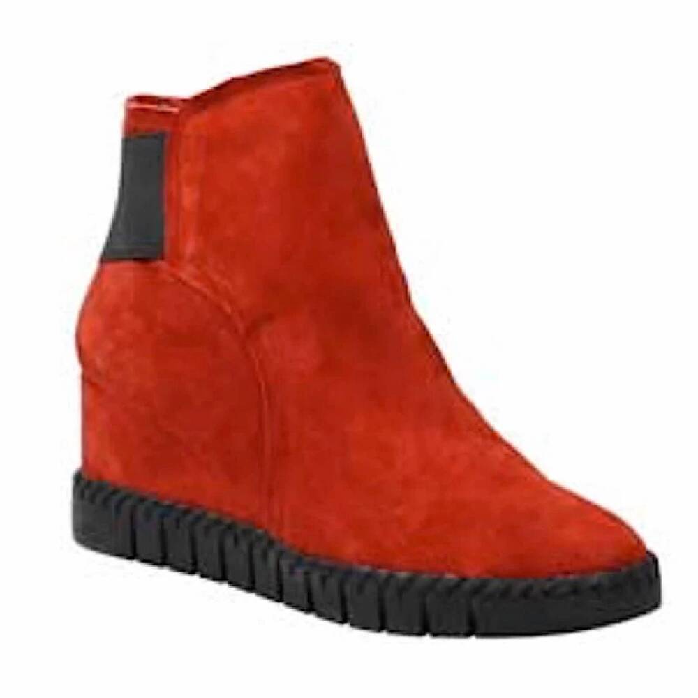NEW J. RENEE women's nagetta ankle booties in red suede